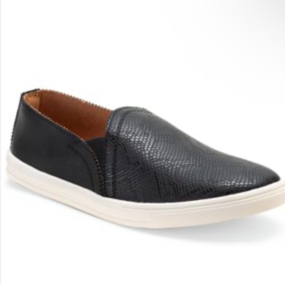 New in Box Sun + Stone Girls Mariam Slip On Sneakers Casual Spring Summer Resort